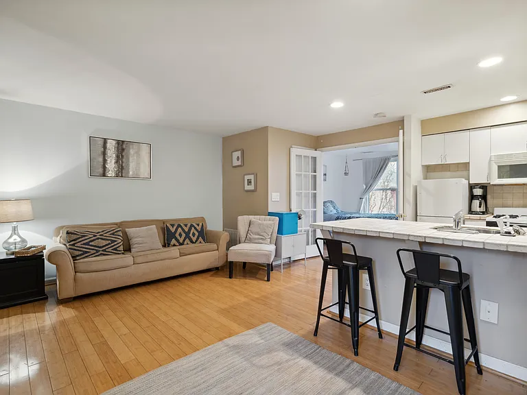 1828 Green St #3F — Photo 1