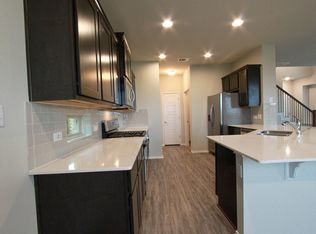 3651 Sandy Brook Dr UNIT 305, Round Rock, TX 78665
