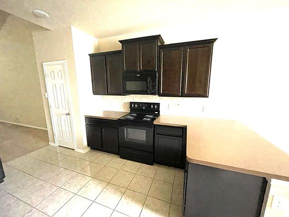 4th image of 4600 Rockmill Trl