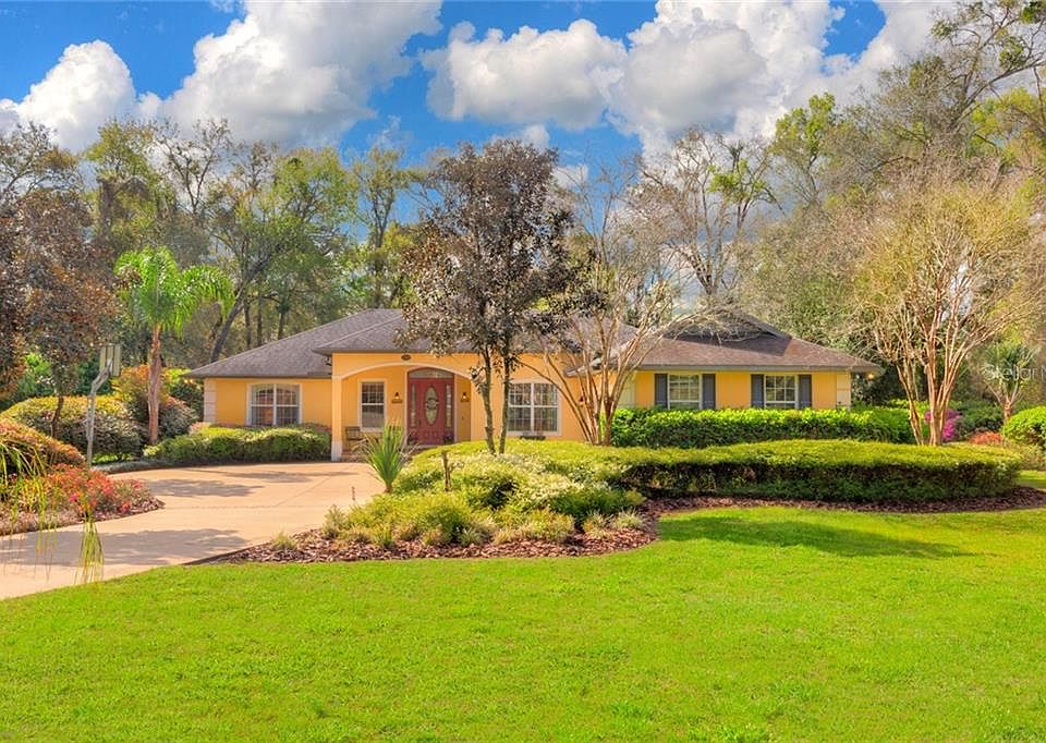 1st image of 1960 Hillcrest Oak Dr