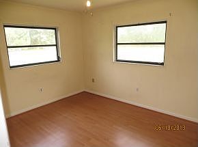 4th image of 8285 W Mayo Dr