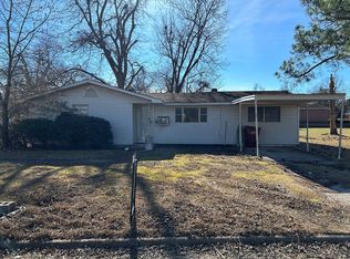 507 N H St, Hugo, OK 74743