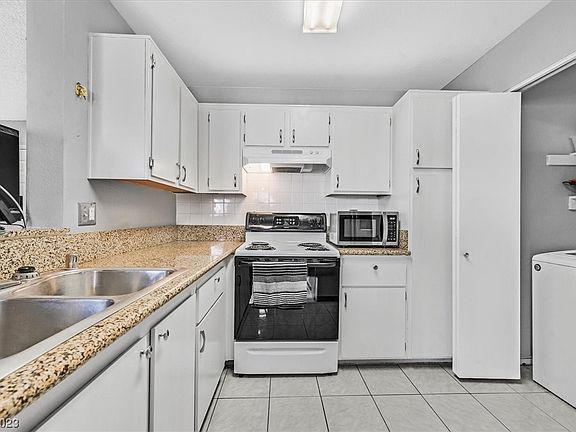 4th image of 3150 Soft Breezes Dr APT 1038