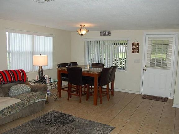 2nd image of 27626 Holiday Dr