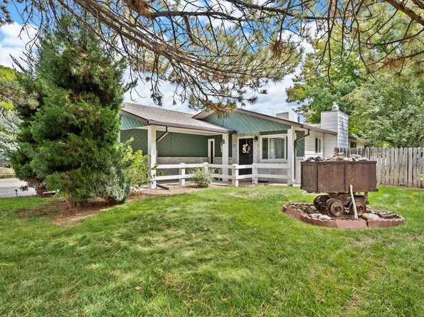 614 1/2 Glacier Dr, Grand Junction, CO 81507