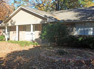 18 Clay Ave, Texarkana, TX 75503