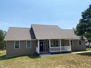 303 Cedar Ln, Willow Springs, MO 65793