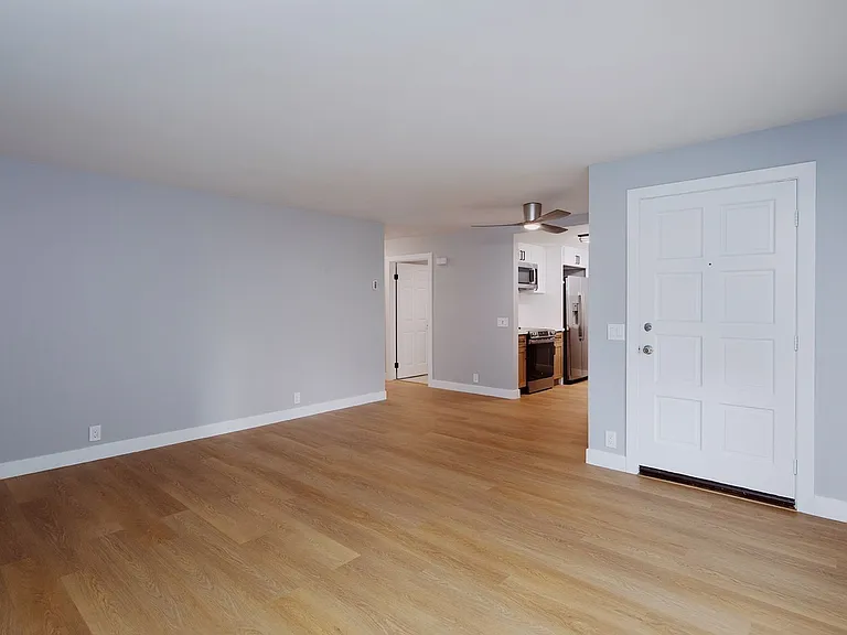 7601 Eads Avenue — Photo 22