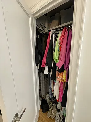 Rented by Buchbinder & Warren | media 21