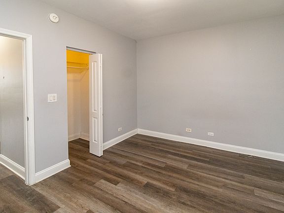 5th image of 6910 S Clyde Ave #303