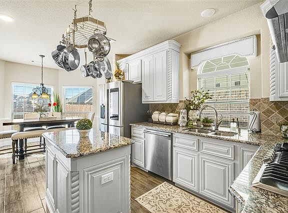 4th image of 6125 Plum Orchard Trl