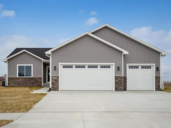 1103 Nevada St, Nevada, IA 50201