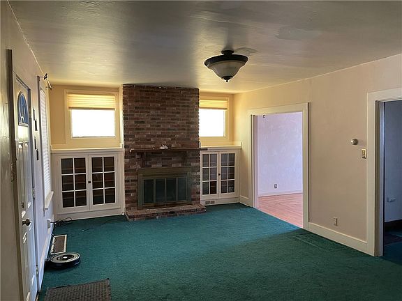 2nd image of 2917 Boyd St