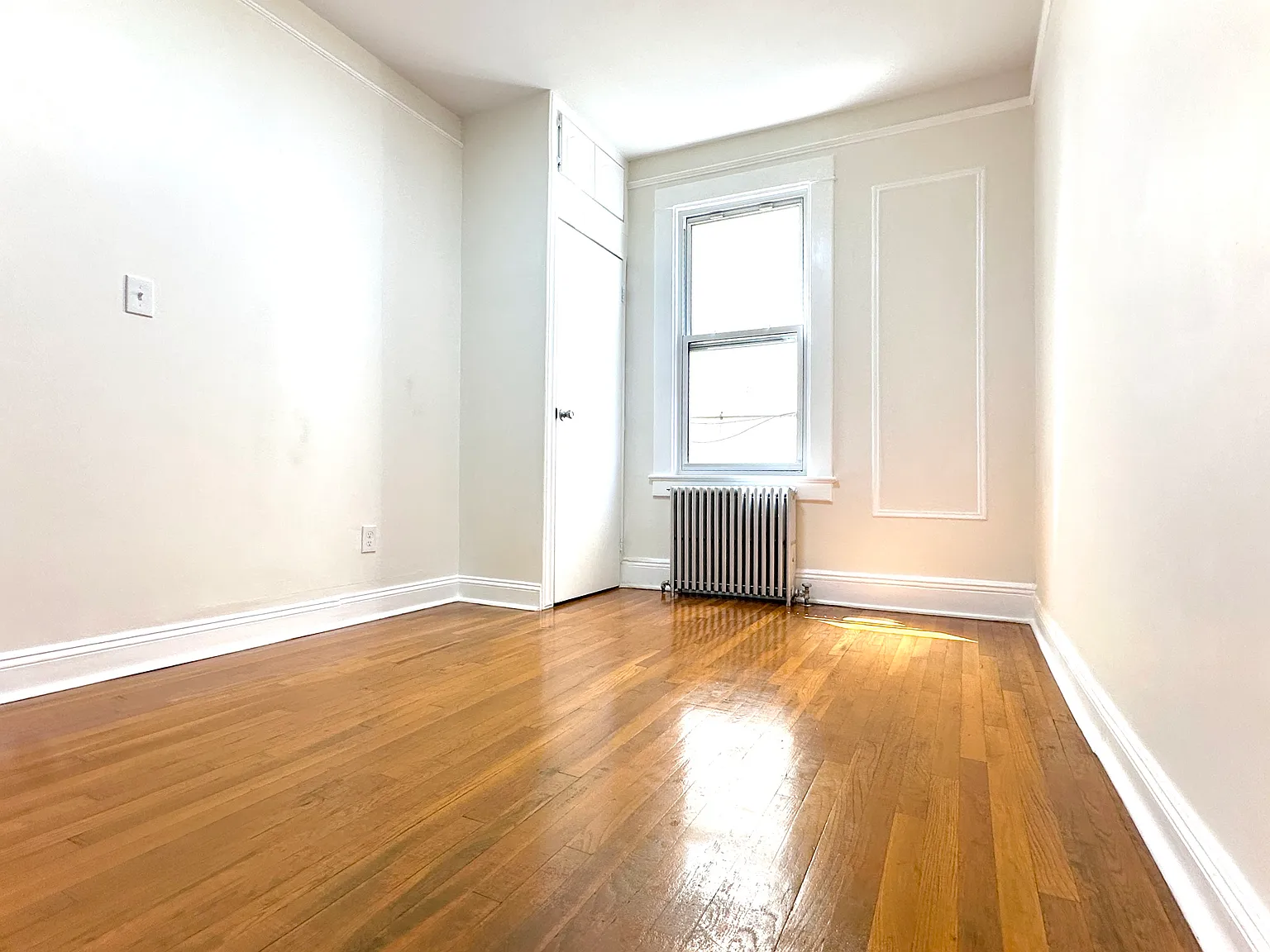155 Beech St — Photo 2