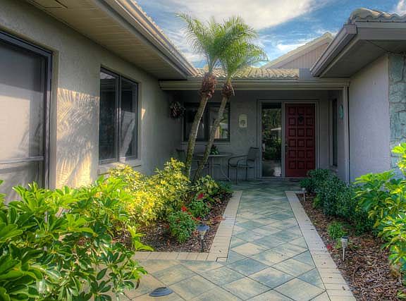 2nd image of 6133 Wilshire Cir