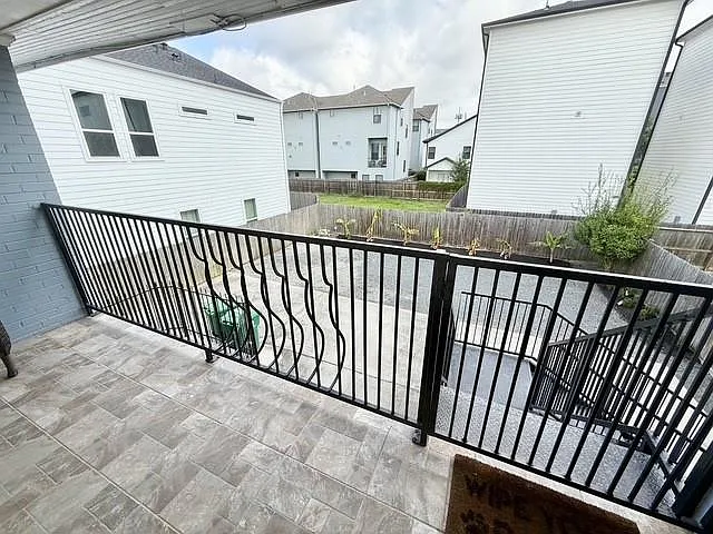 2116 Live Oak St #B — Photo 30