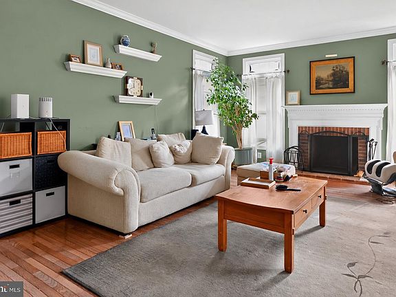4th image of 18803 Porterfield Way