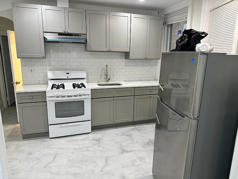 5710 Cedar Ave #1 — Photo 4
