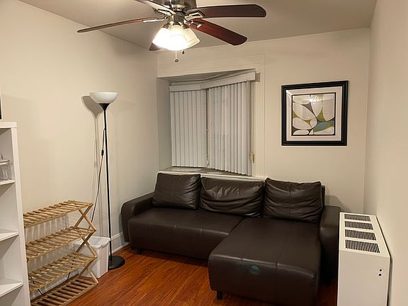 4th image of 851 W 23rd St APT E