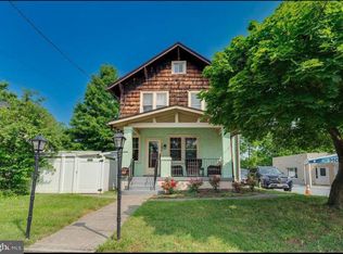 7206 Carroll Ave #A, Takoma Park, MD 20912