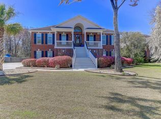 184 Shadowmoss Pkwy, Charleston, SC 29414