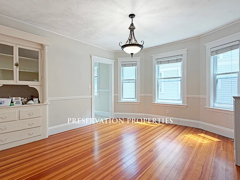 17 Falmouth St #1 — Photo 5