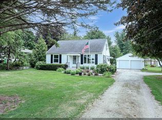W6273 Old Highway Rd, Menasha, WI 54952