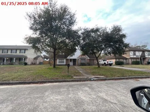 15323 Ripplestream St, Houston, TX 77068