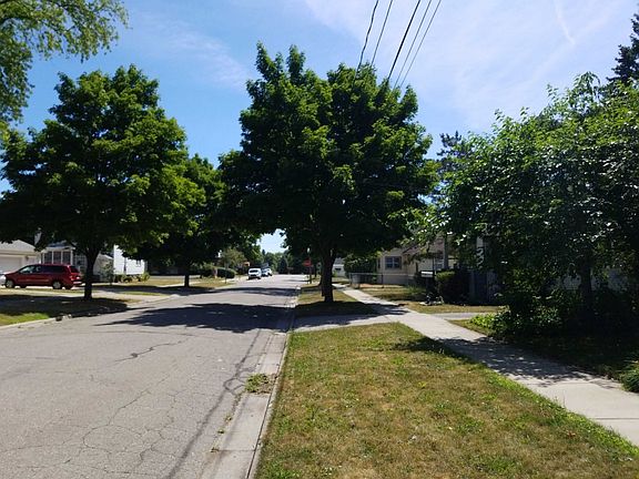 4th image of 1404 Dunbar St