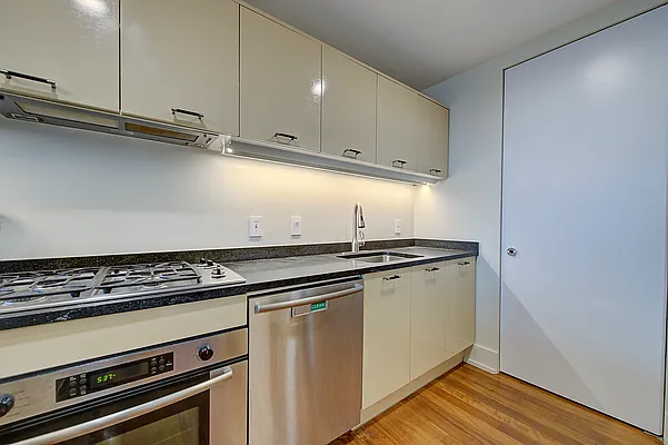 Sold by Keller Williams Realty Landmark II | media 7