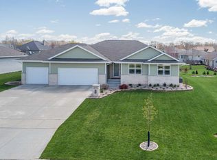 1773 Guns Rd, Green Bay, WI 54311