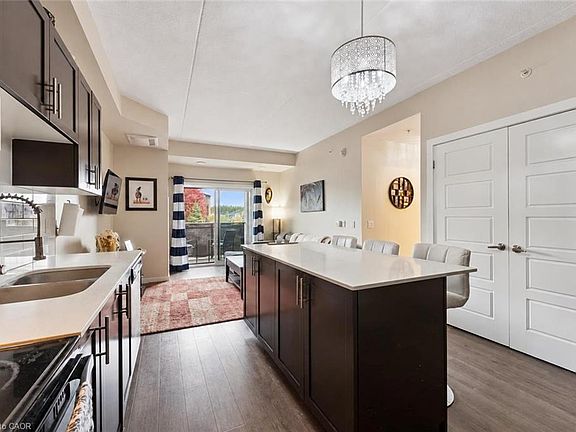4th image of 25 Kay Cres #103