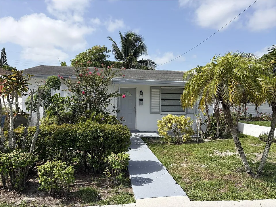 613 NW 5th Ct