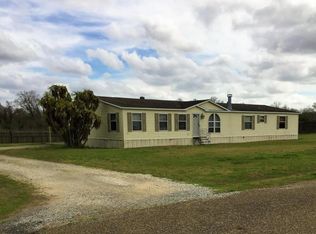 626 Bayou Tortue Rd, Broussard, LA 70518