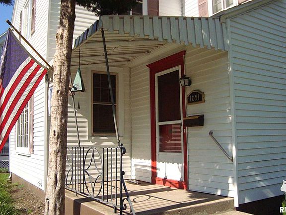 3rd image of 1051 N Broad St