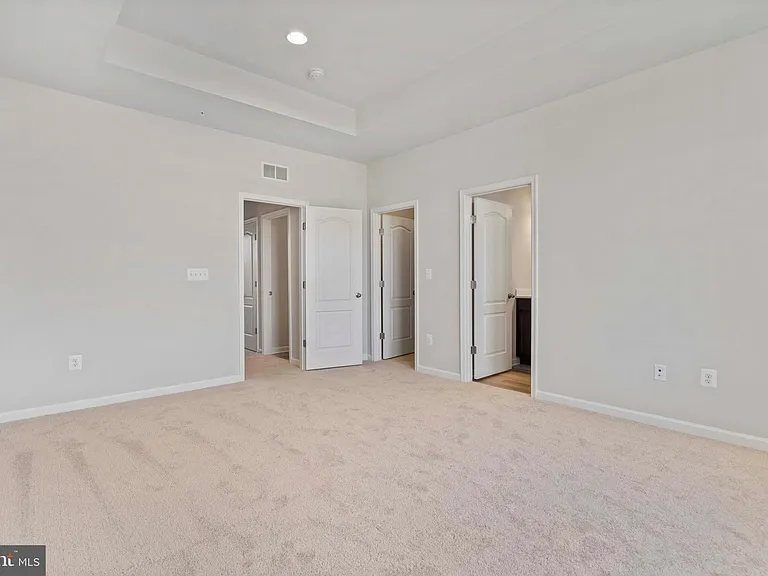 1727 Evansberry Dr — Photo 26