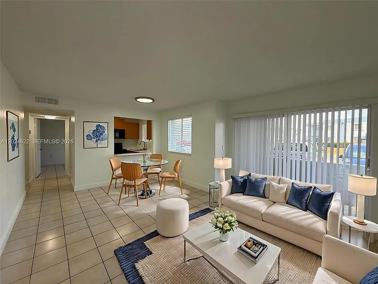 6207 SW 131st Ct #101 — Photo 3