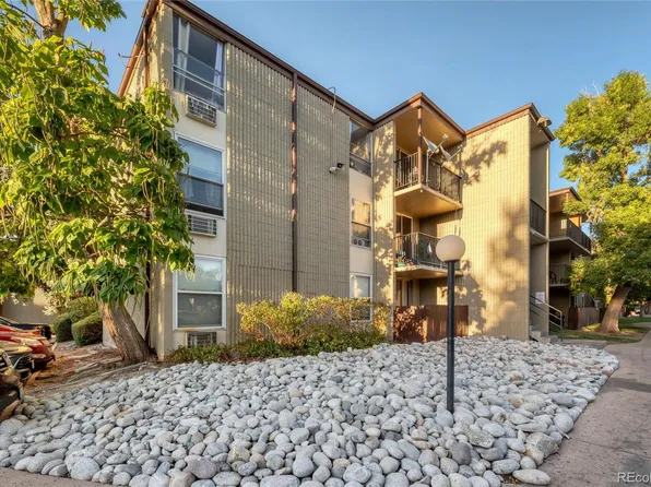 2281 S Vaughn Way #111A, Aurora, CO 80014