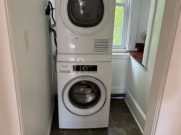 3rd image of 31 Shumway St #2