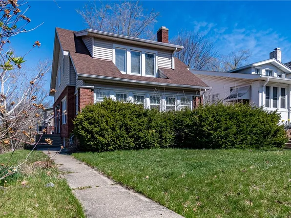 1590 W Forest Ave, Decatur, IL 62522