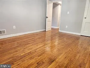 1 bed, 1.0 bath, 2632 sqft, $1,500 — Photo 4