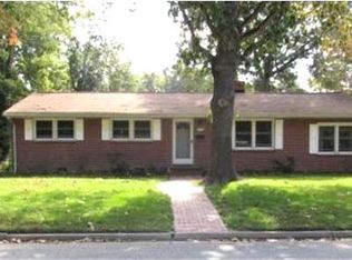 12 Ivy Farms Rd, Newport News, VA 23601