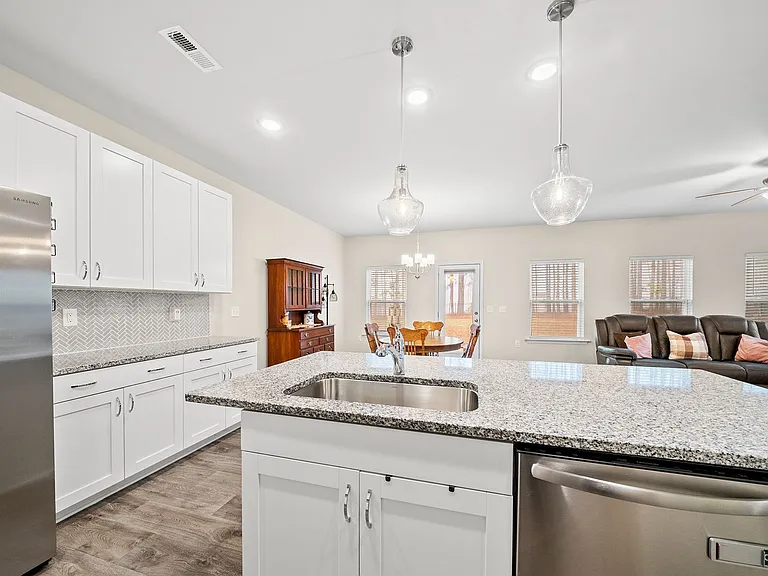 304 Beacon Hill Rd — Photo 14