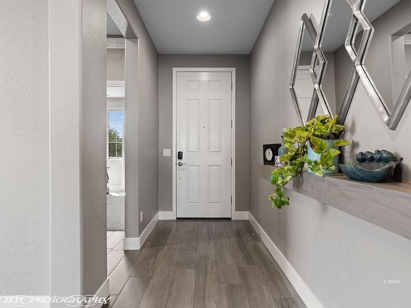 5th image of 1115 Flagstone Bnd