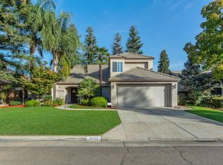 3588 W Vartikian Ave, Fresno, CA
