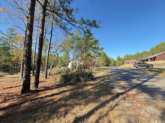 4th image of R031928 Inglewood Dr