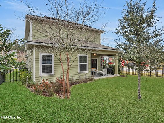 3rd image of 1083 LAUREL VALLEY Drive