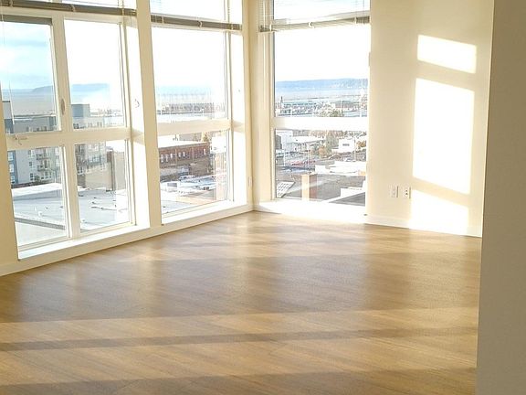 2nd image of 2901 Rucker Ave #409