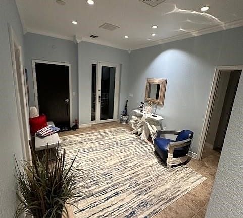 3rd image of 28053 Sunset Dr