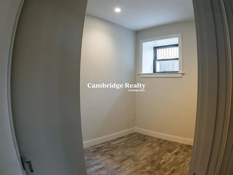 11 Newcomb St #4T — Photo 4